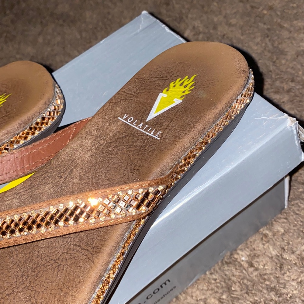 Volatile Sandals - Picture 11 of 12